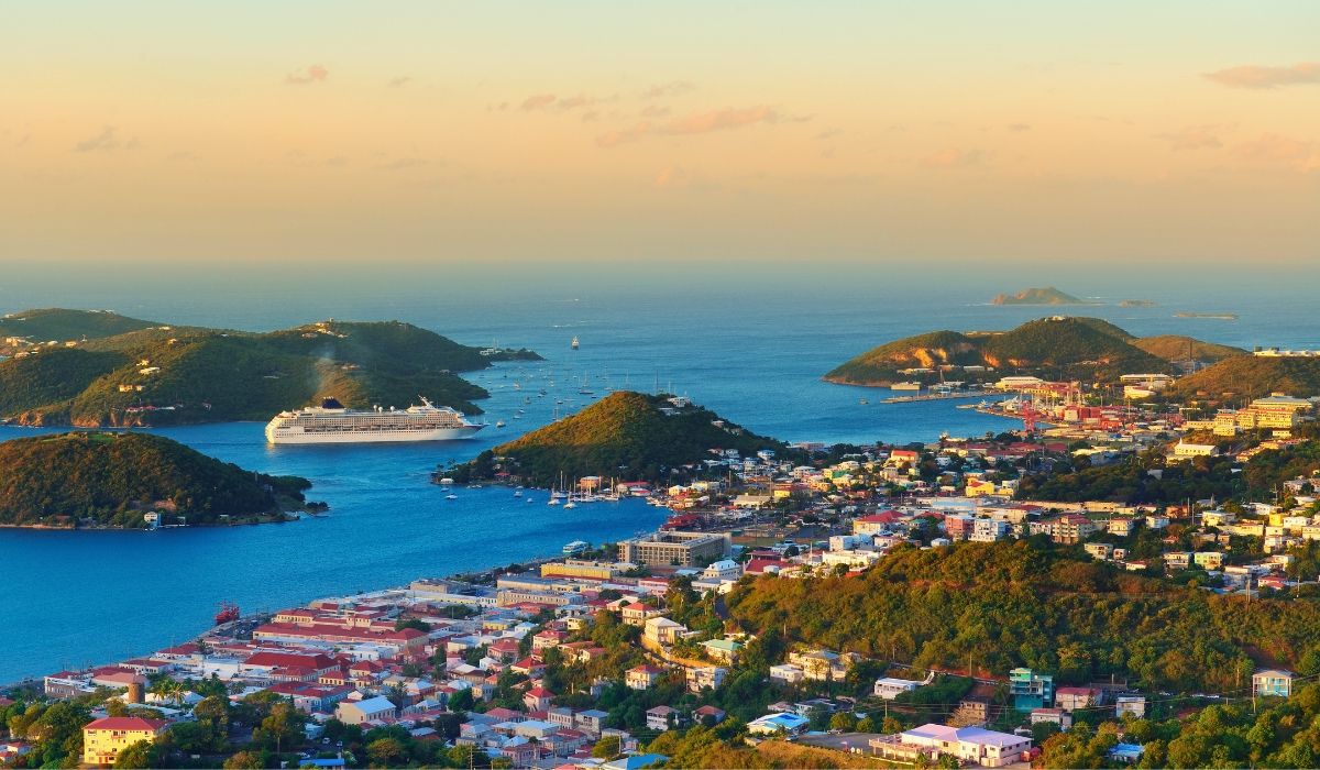 How to Pick the Best Time to Go on a Cruise
