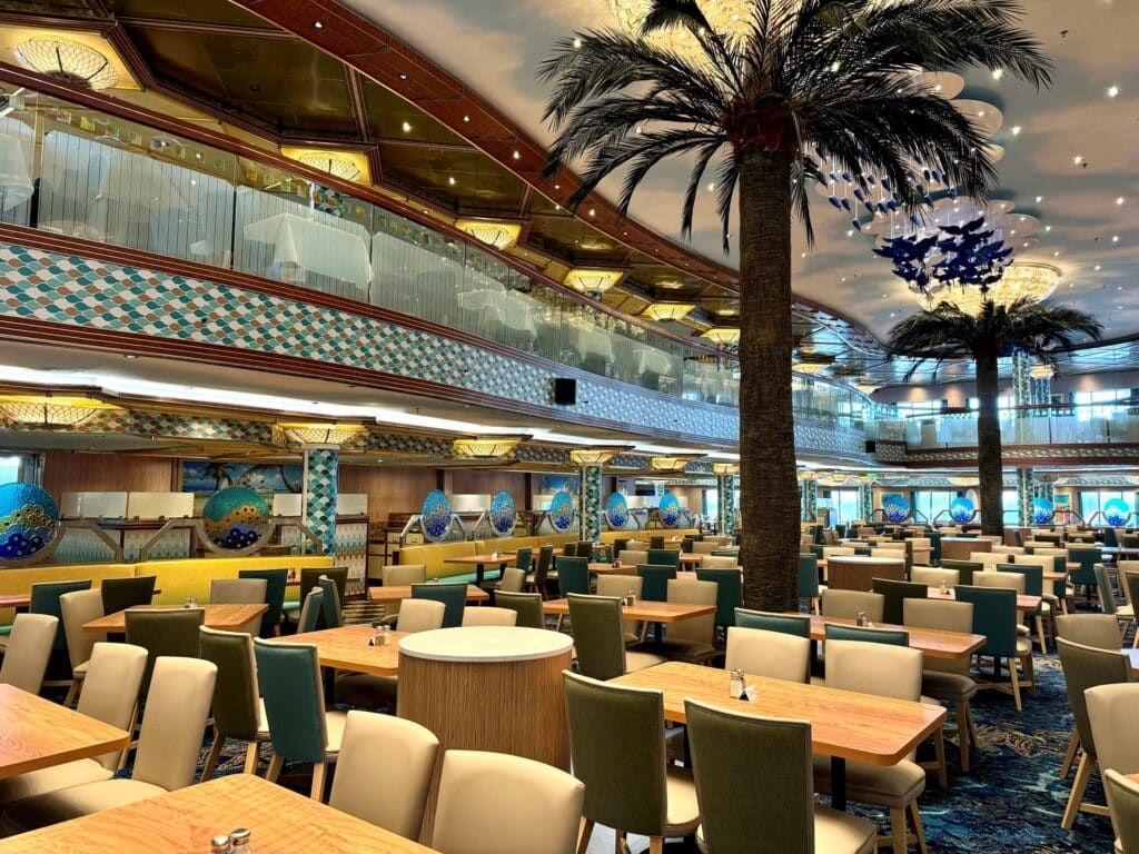 Margaritaville at Sea Islander Fins Dining Room