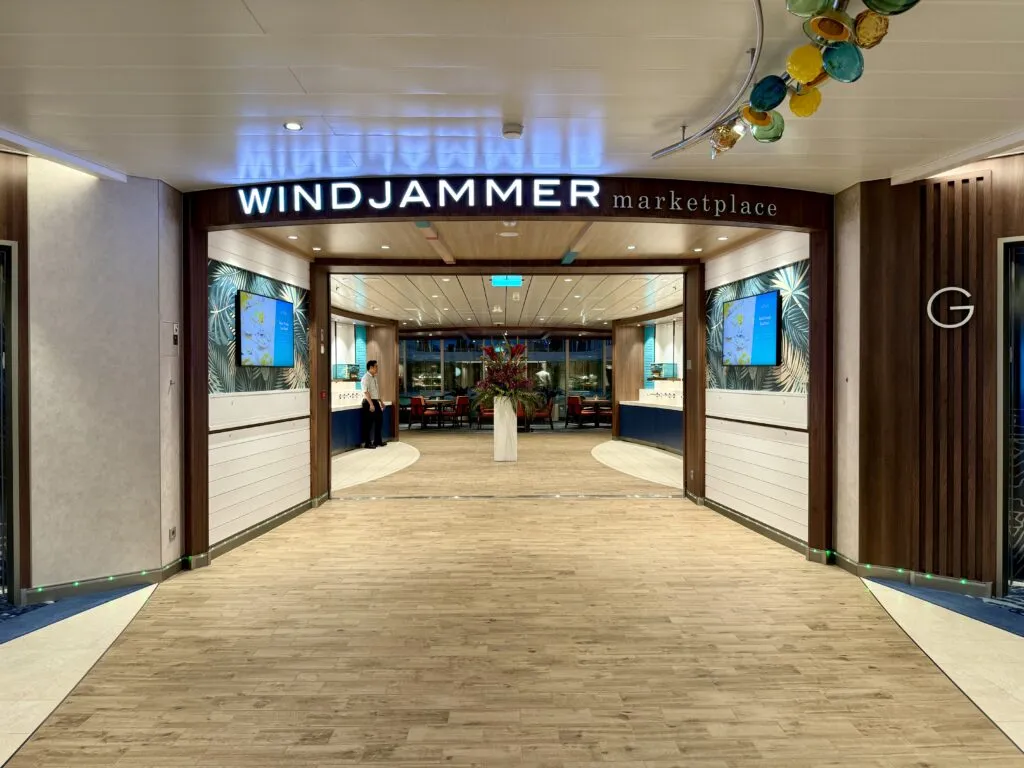 Icon of the Seas restaurants