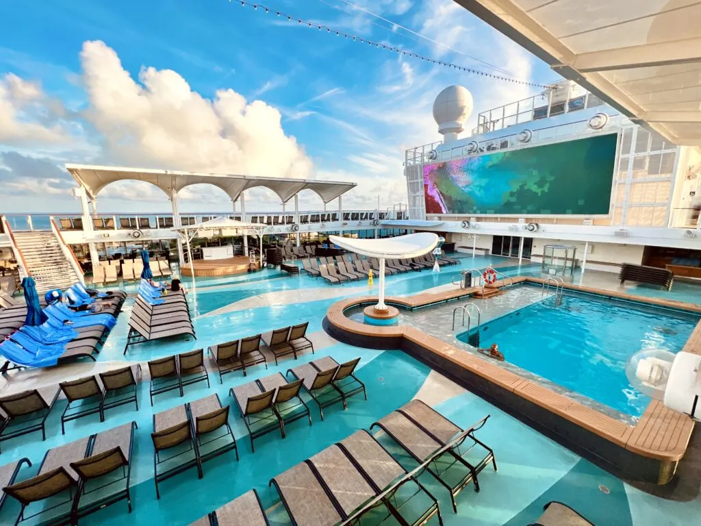 Norwegian Joy Cruise Ship Pool Deck